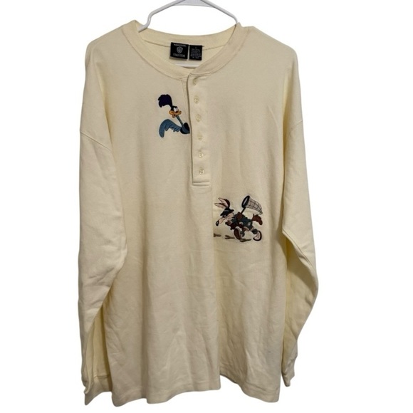 Warner Bros. Other - Warner Bros Vintage 1996 Looney Tunes Coyote Road Runner Henley Tee Ivory Large